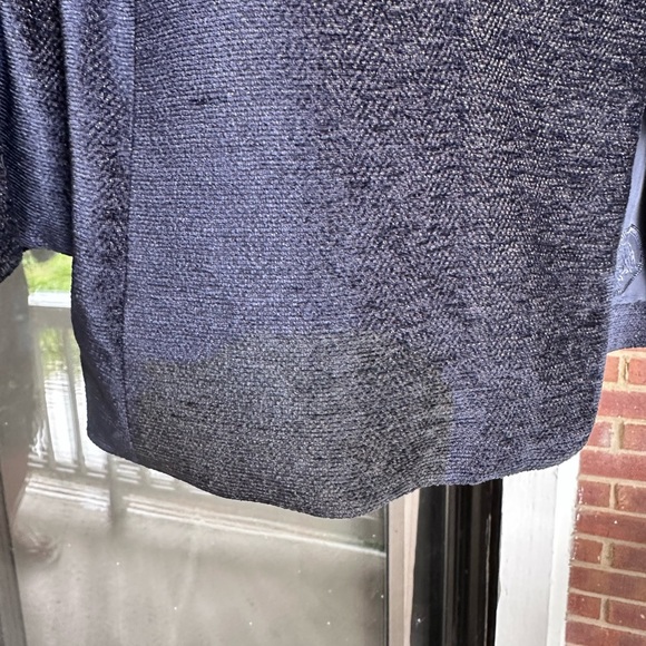 Versace jacket size M color dark blue .See the video for the true color . - Picture 3 of 7